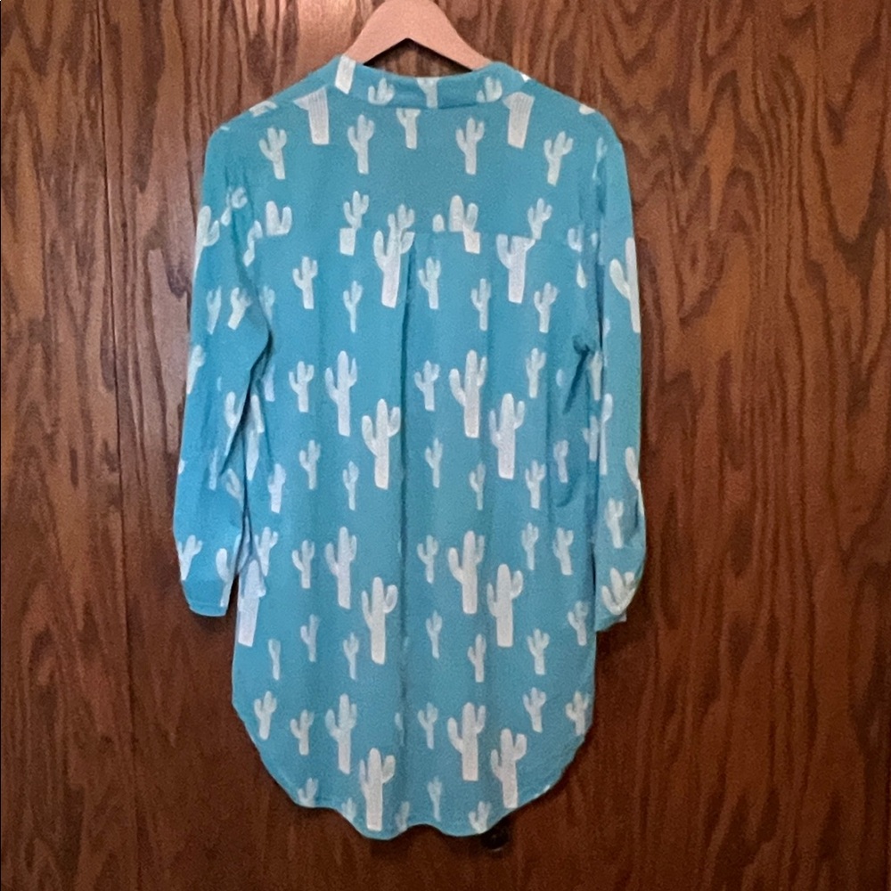 Cowgirl Hardware - Cactus Print Blouse - Picture 2 of 5